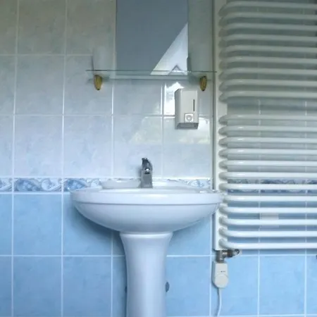 Bed & Breakfast Kot Chopina